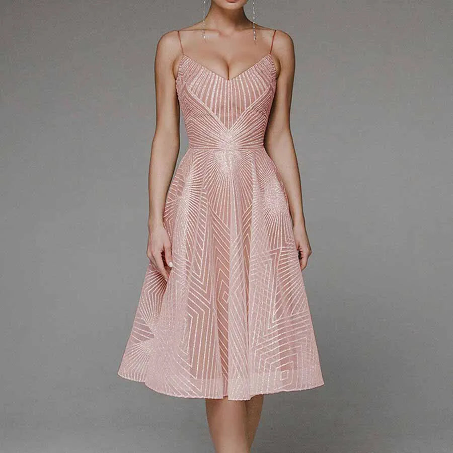 Larra™ | Elegancka sukienka z odkrytymi plecami