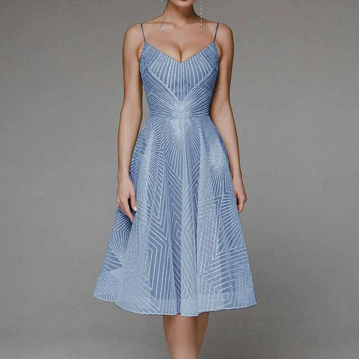Larra™ | Elegancka sukienka z odkrytymi plecami