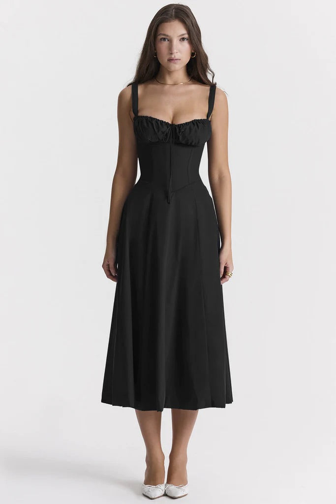 Carméa™ | Sukienka bustier z modelowaniem talii