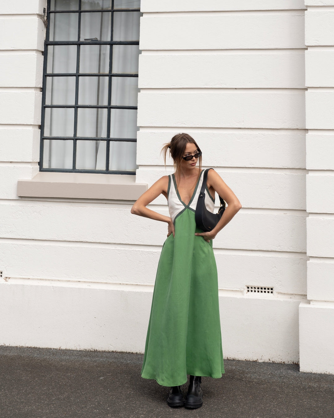 Sienna - Sukienka Maxi w Kontrastowych Kolorach