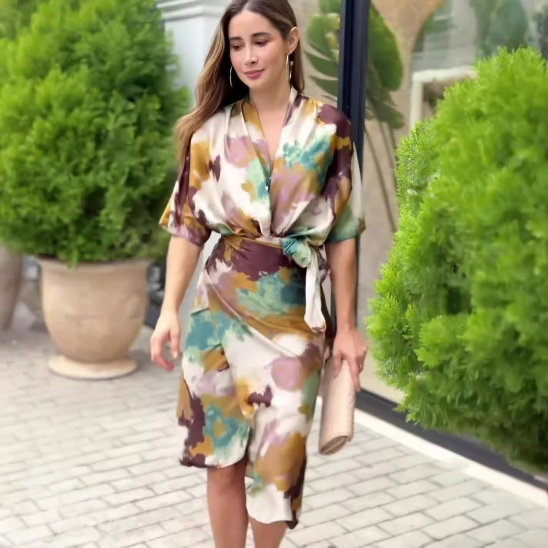 Stefka | Elegancka sukienka z abstrakcyjnym nadrukiem, typu wrap dla kobiet